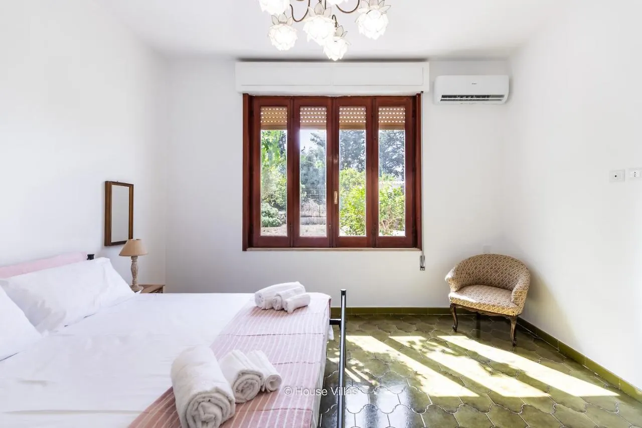 House&Villas - La Giara Avola Italy