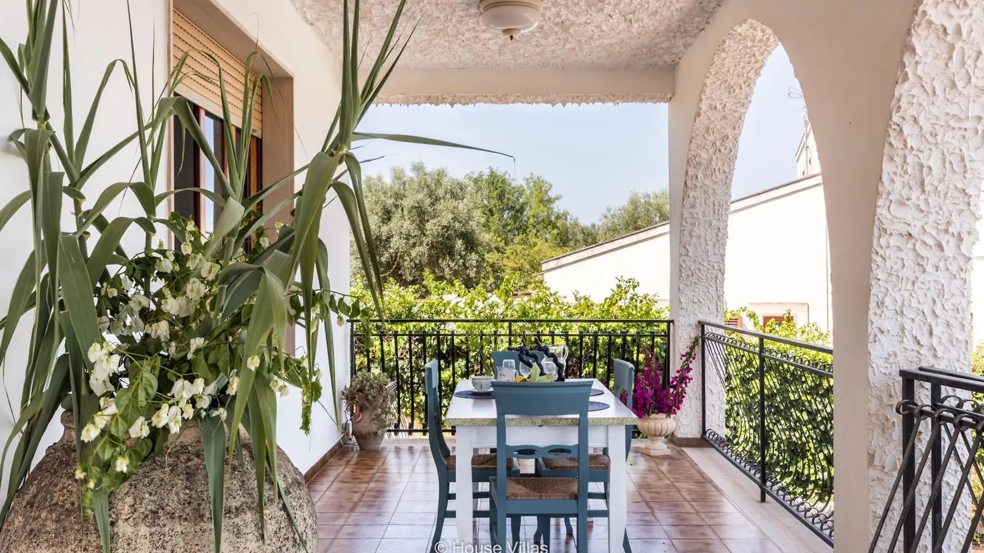 House&Villas - La Giara Avola 0*,